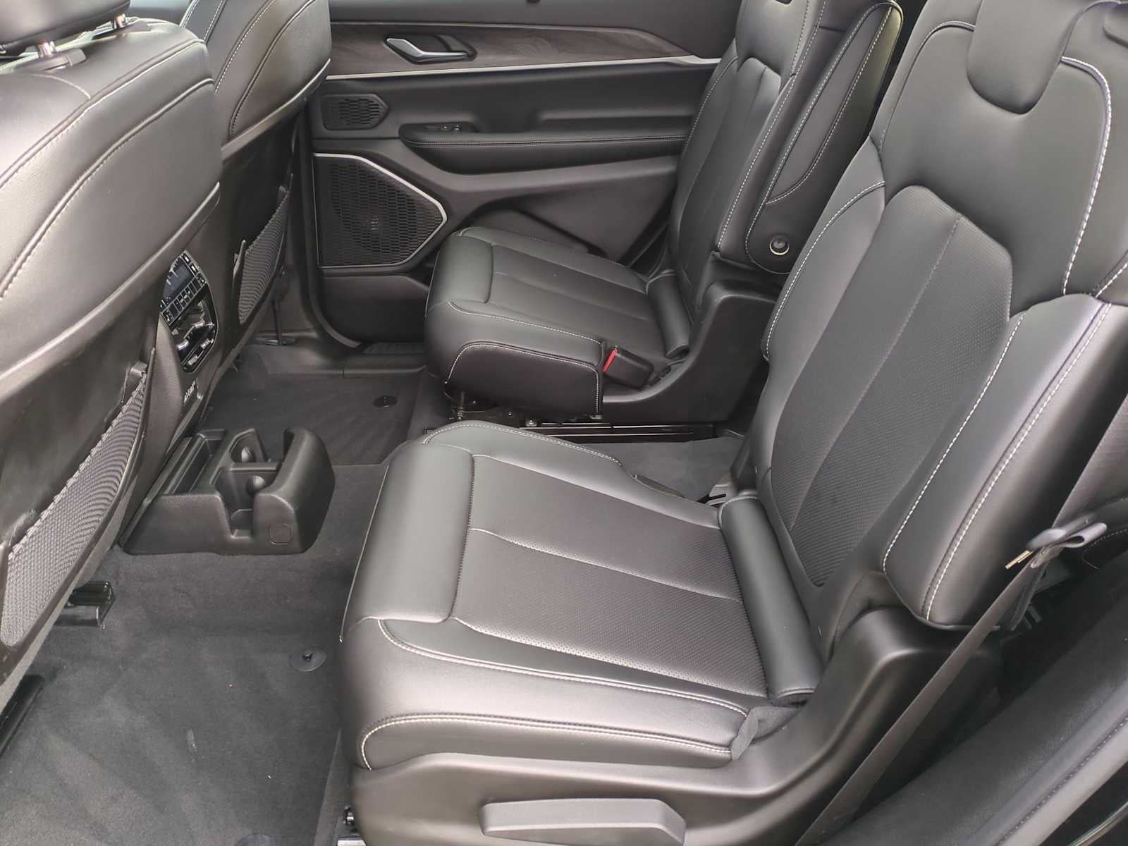 Jeep Grand Cherokee L Limited 2024