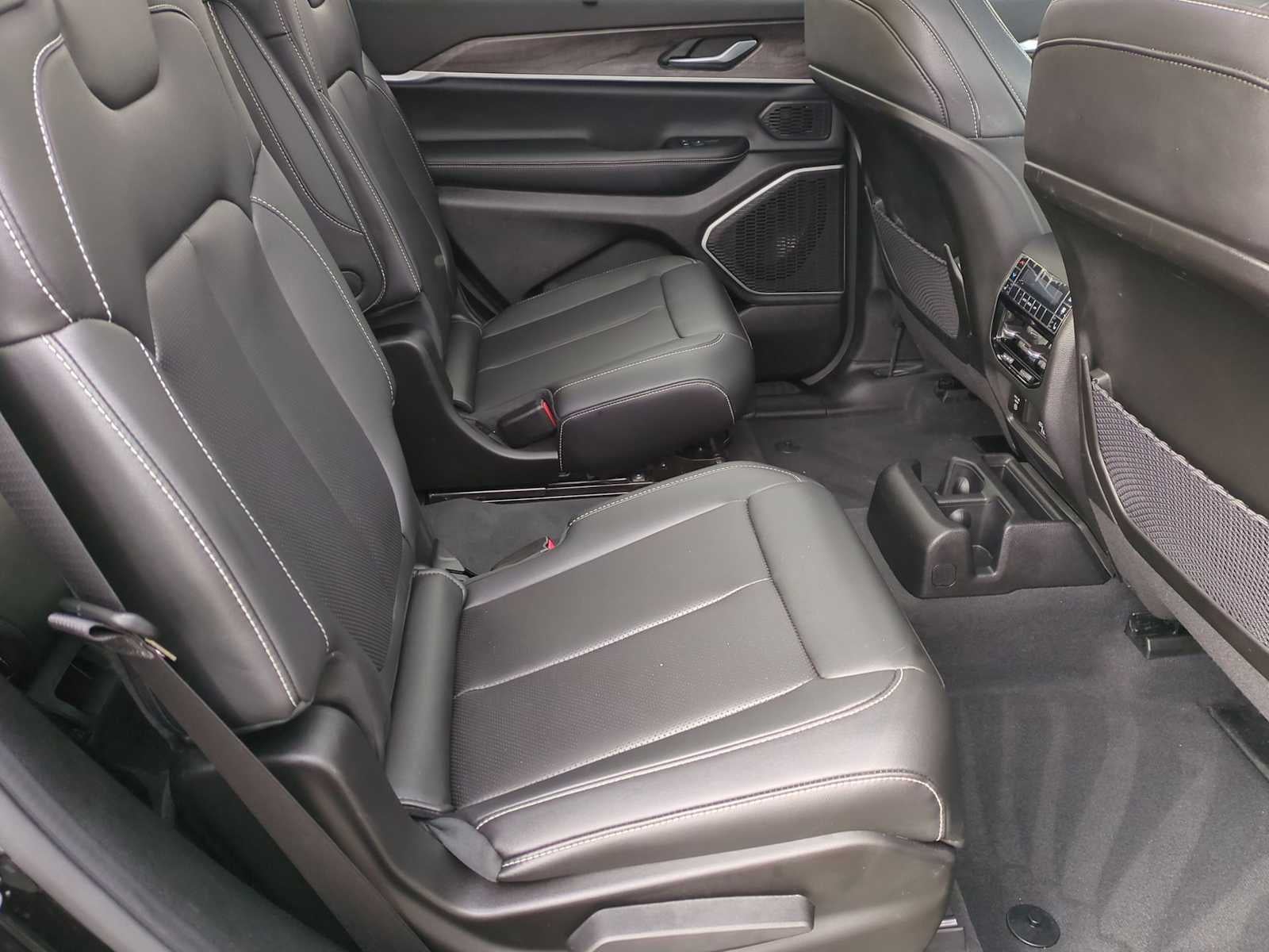 Jeep Grand Cherokee L Limited 2024