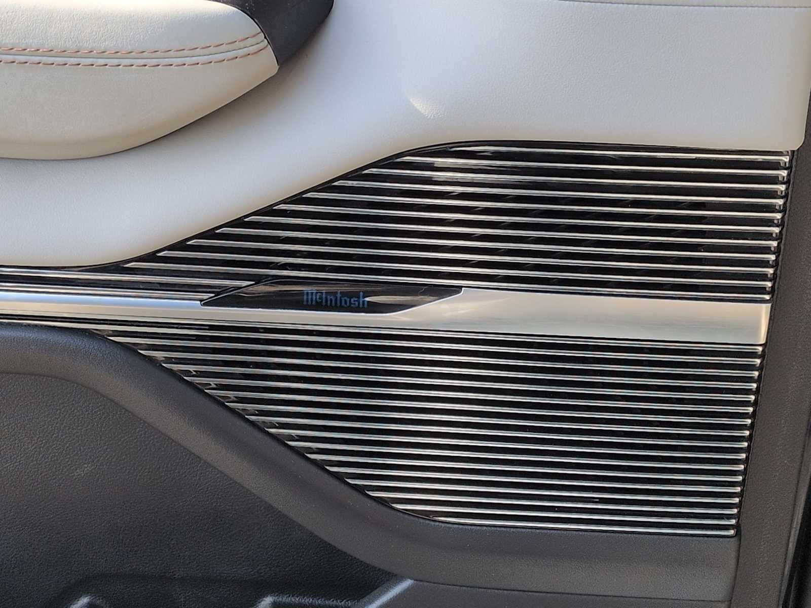 Jeep Grand Wagoneer Serie II 2023