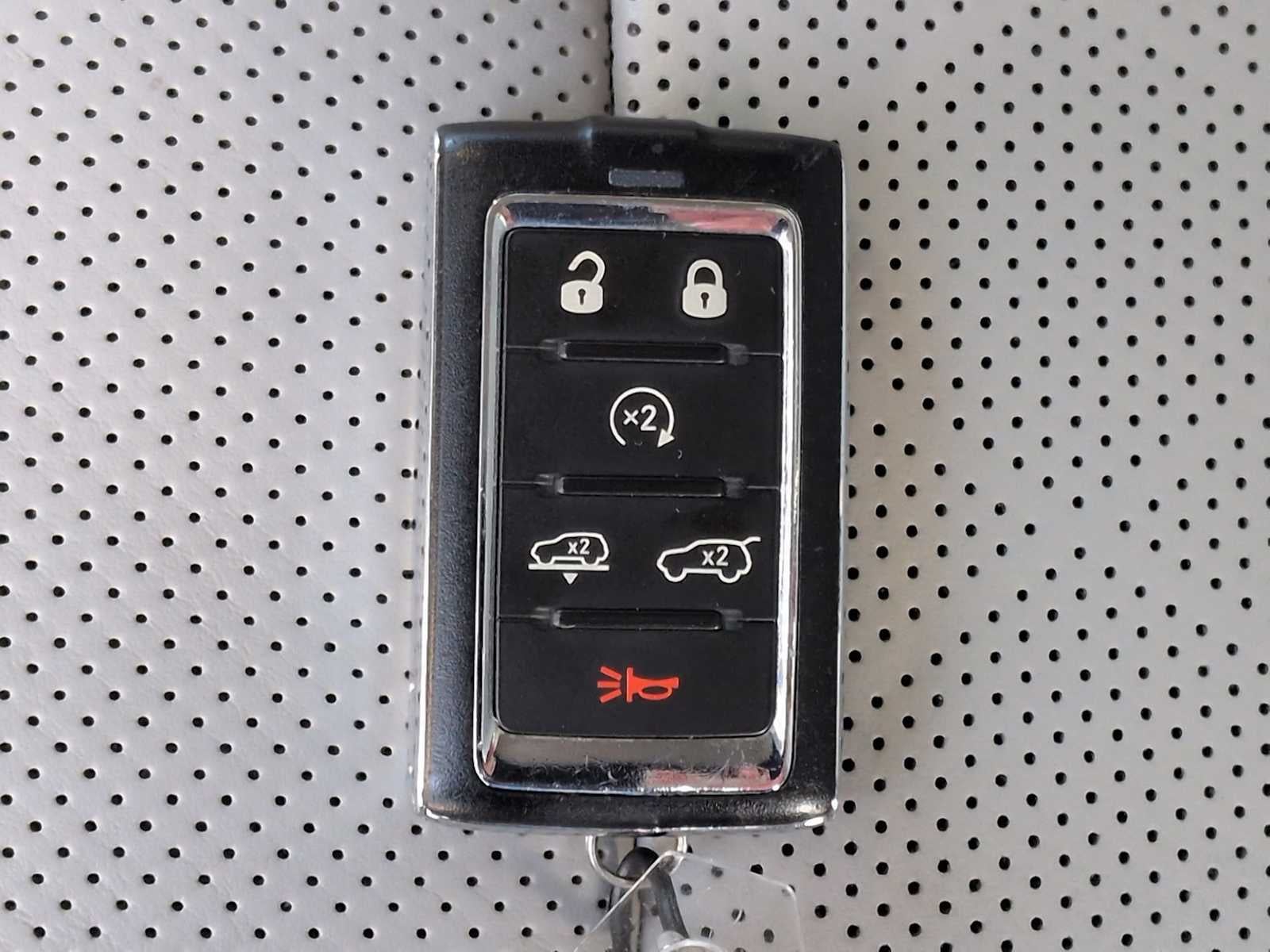 Jeep Grand Wagoneer Serie II 2023