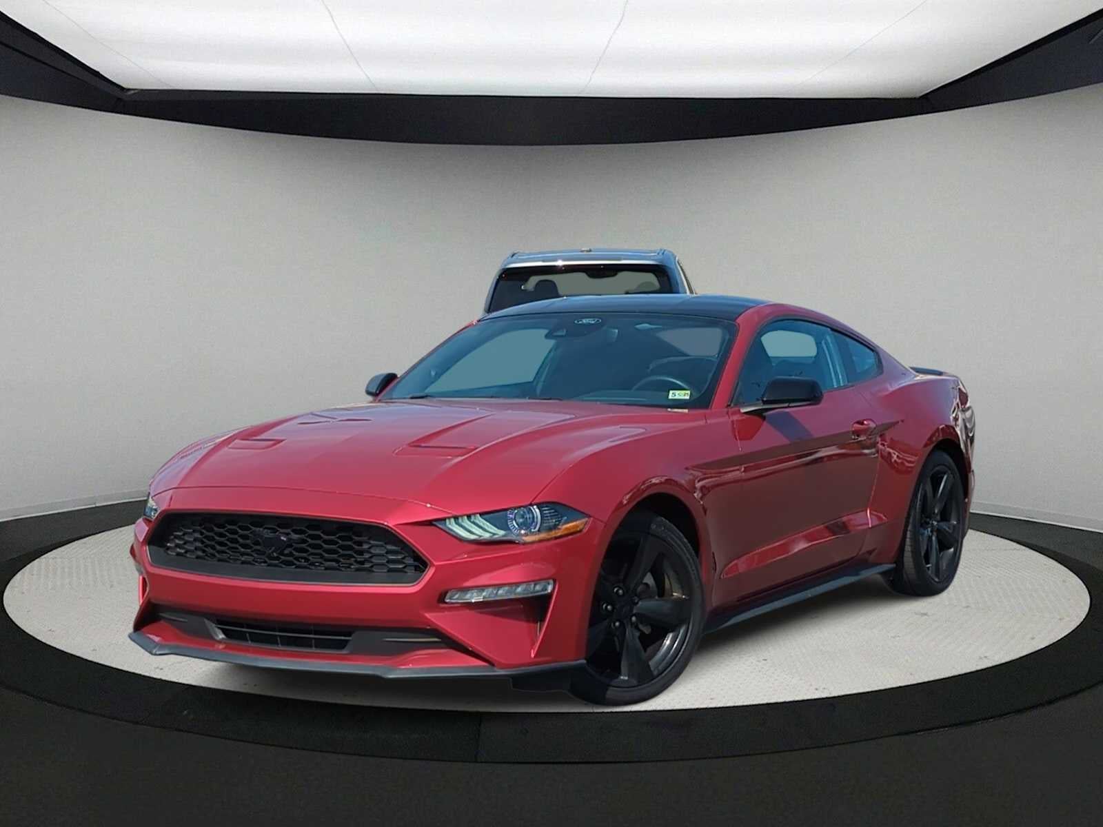 Ford Mustang EcoBoost 2021