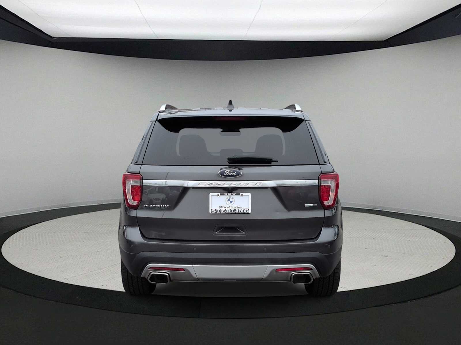 Ford Explorer Platinum 2017