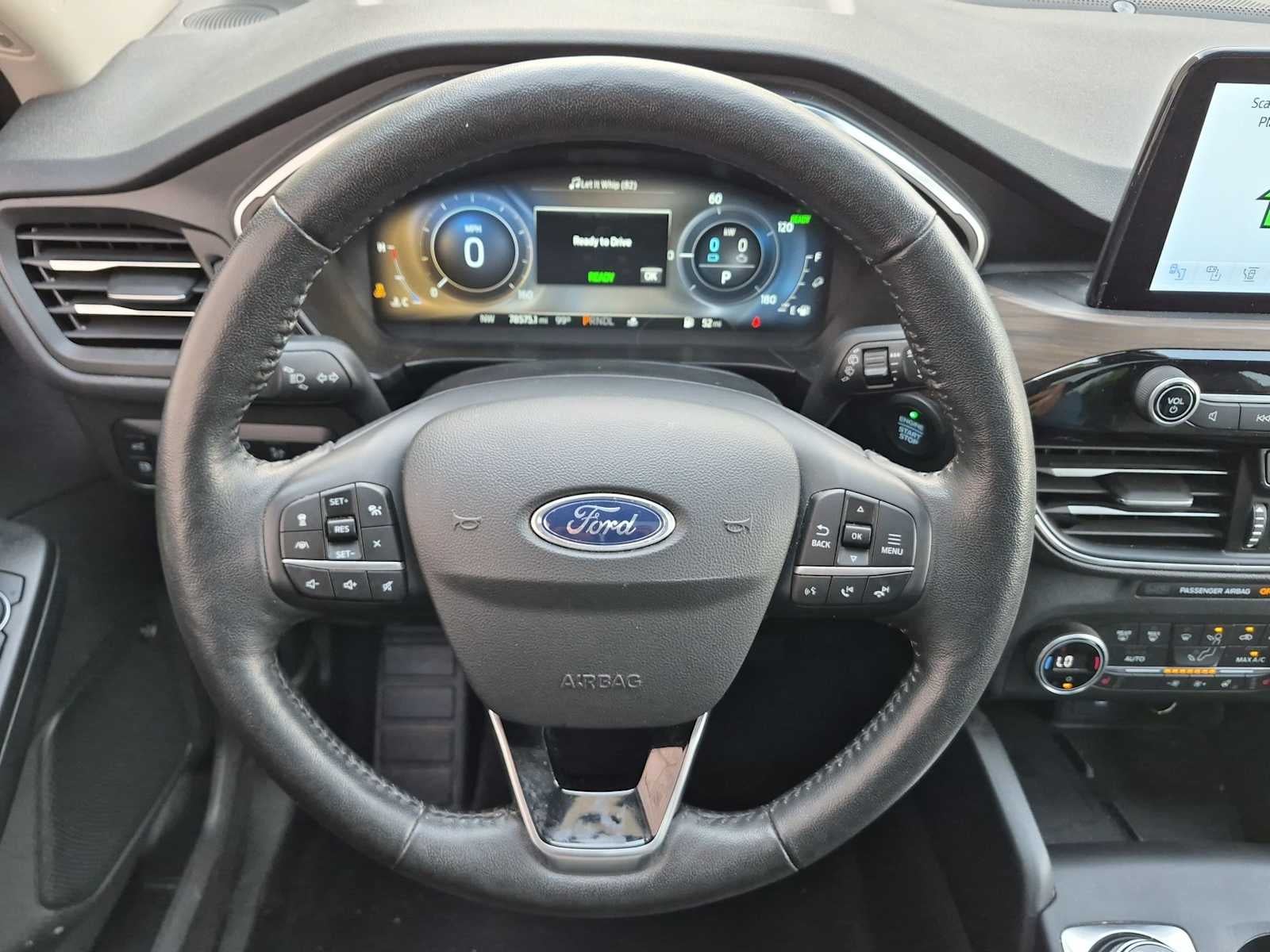Ford Escape Titanium Hybrid 2020
