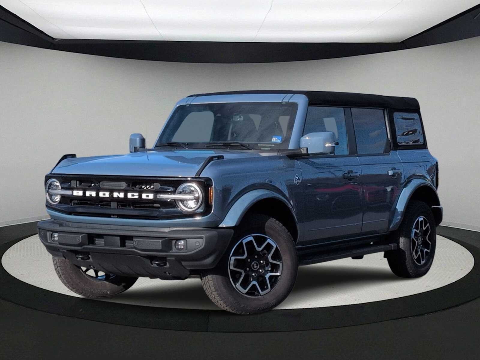 2024 Ford Bronco Outer Banks