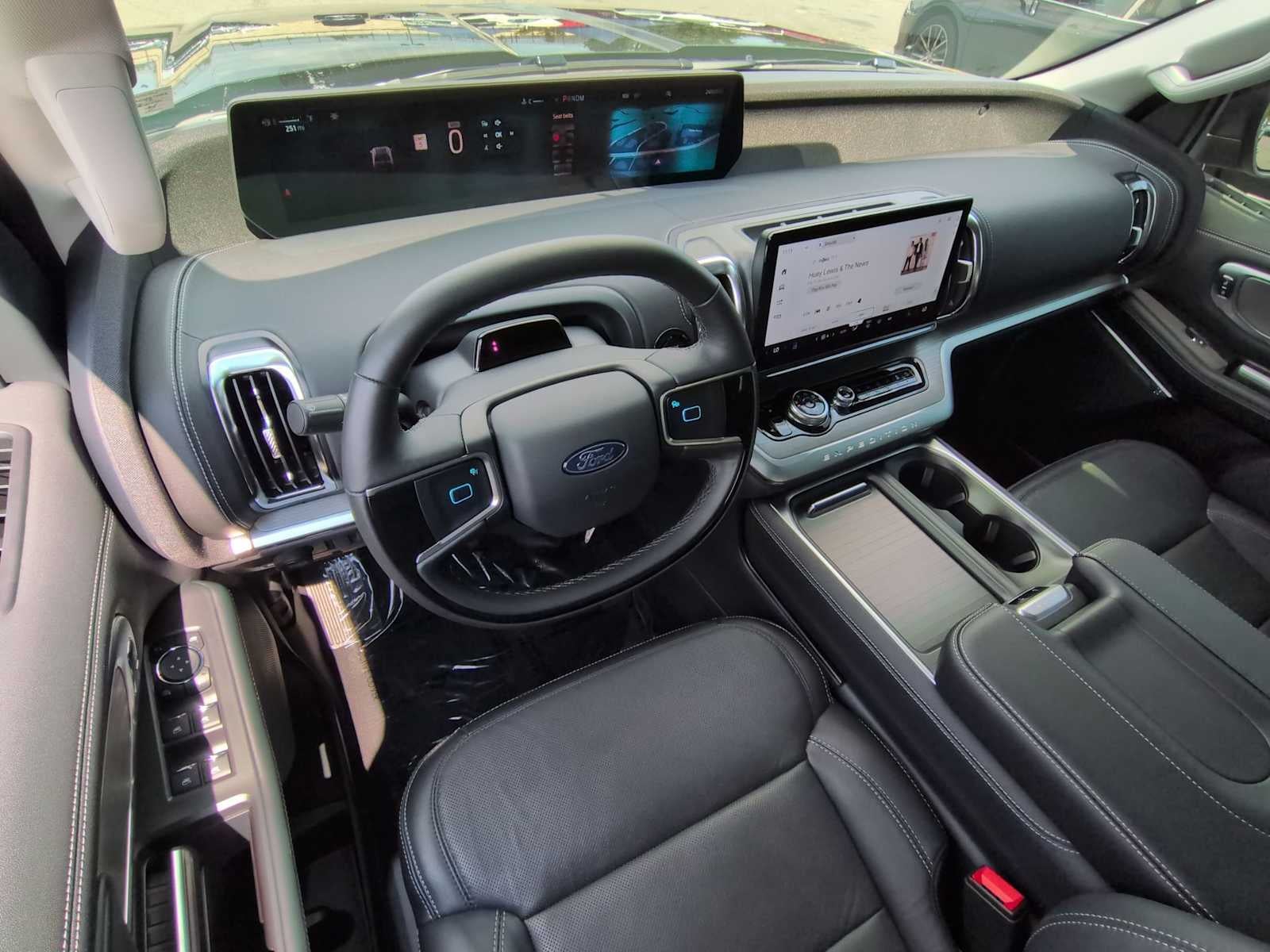 Ford Expedition Platinum 2025