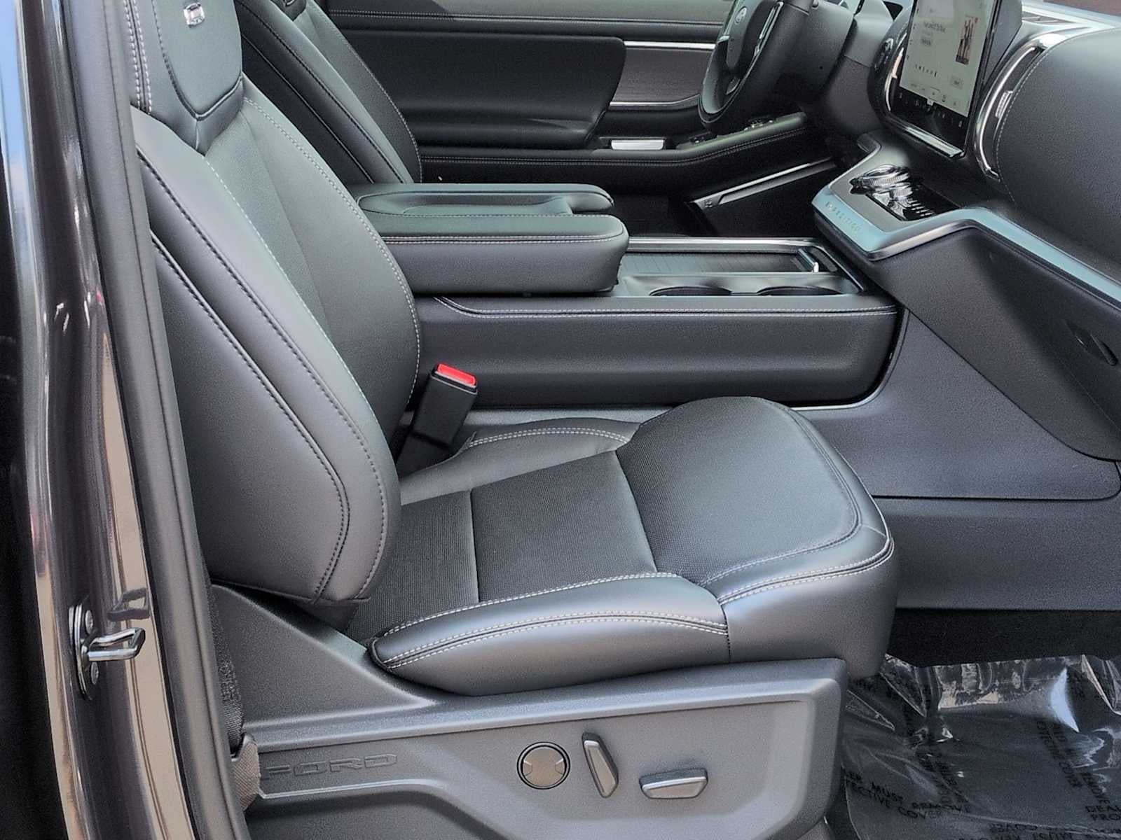 Ford Expedition Platinum 2025