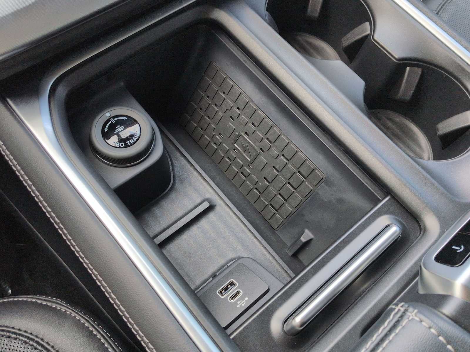 Ford Expedition Platinum 2025