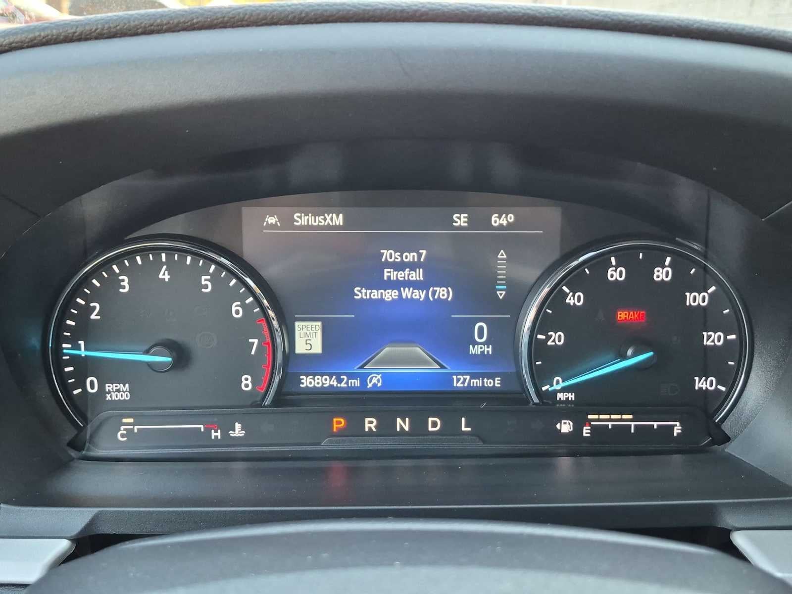 Ford Explorer XLT 2023