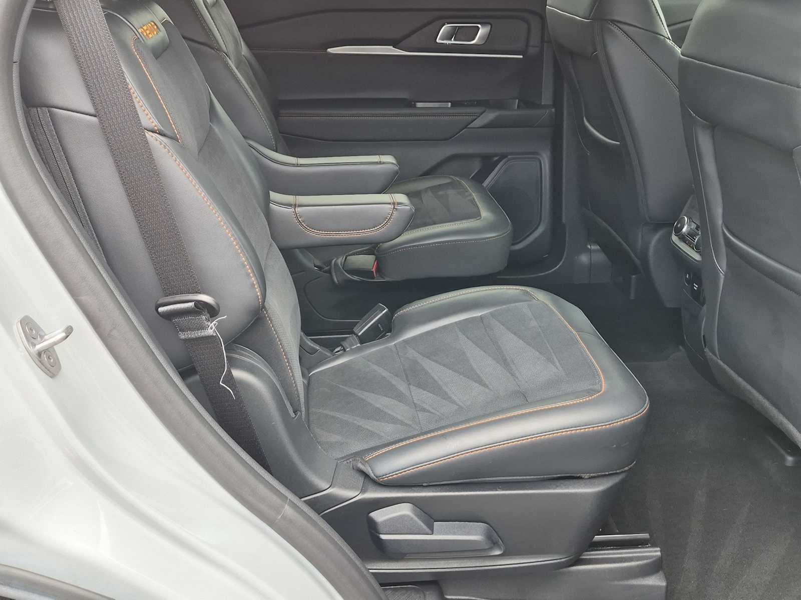 Ford Explorer Tremor 2026