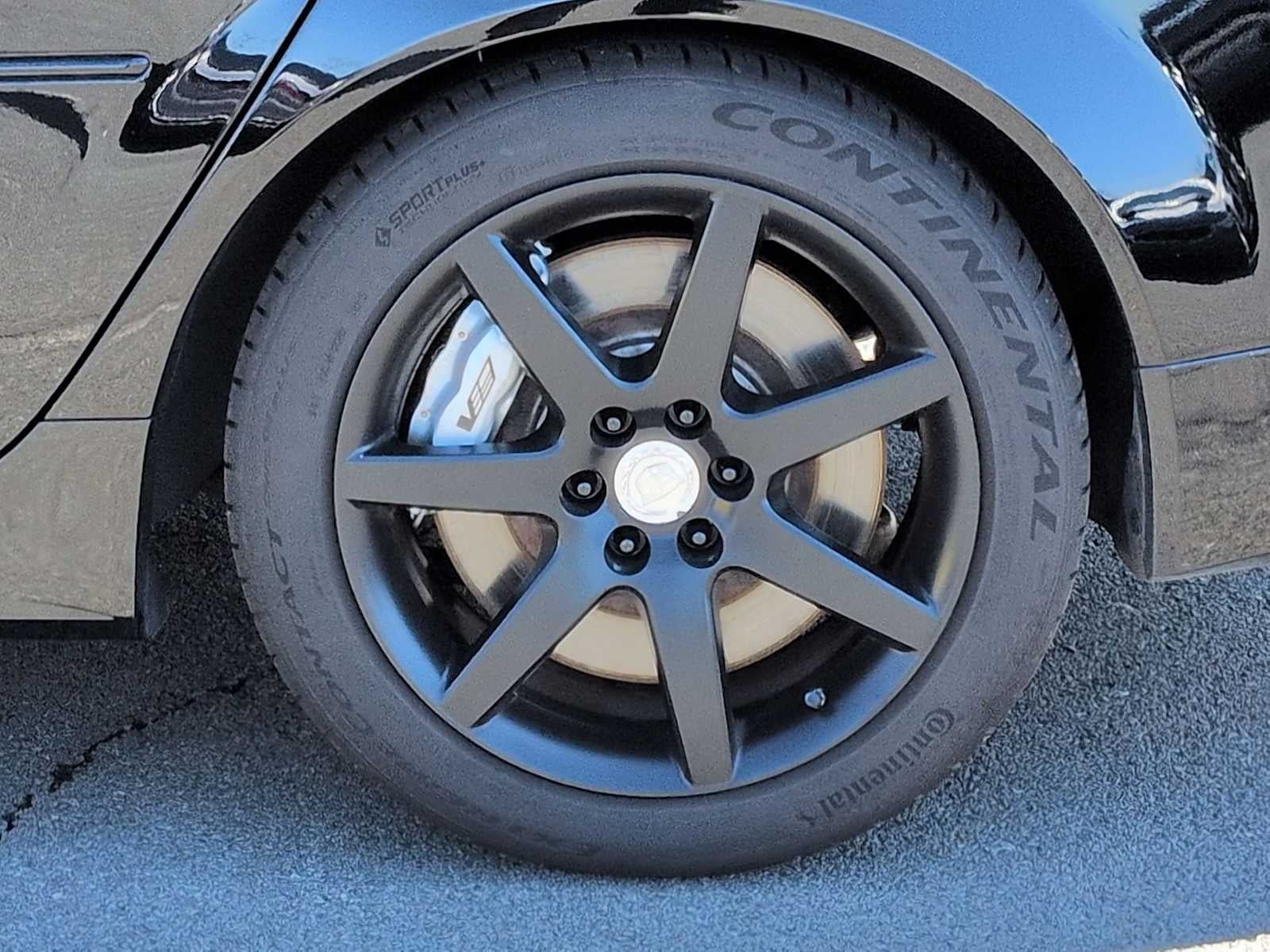 Cadillac Serie V 4 puertas sedán 2004