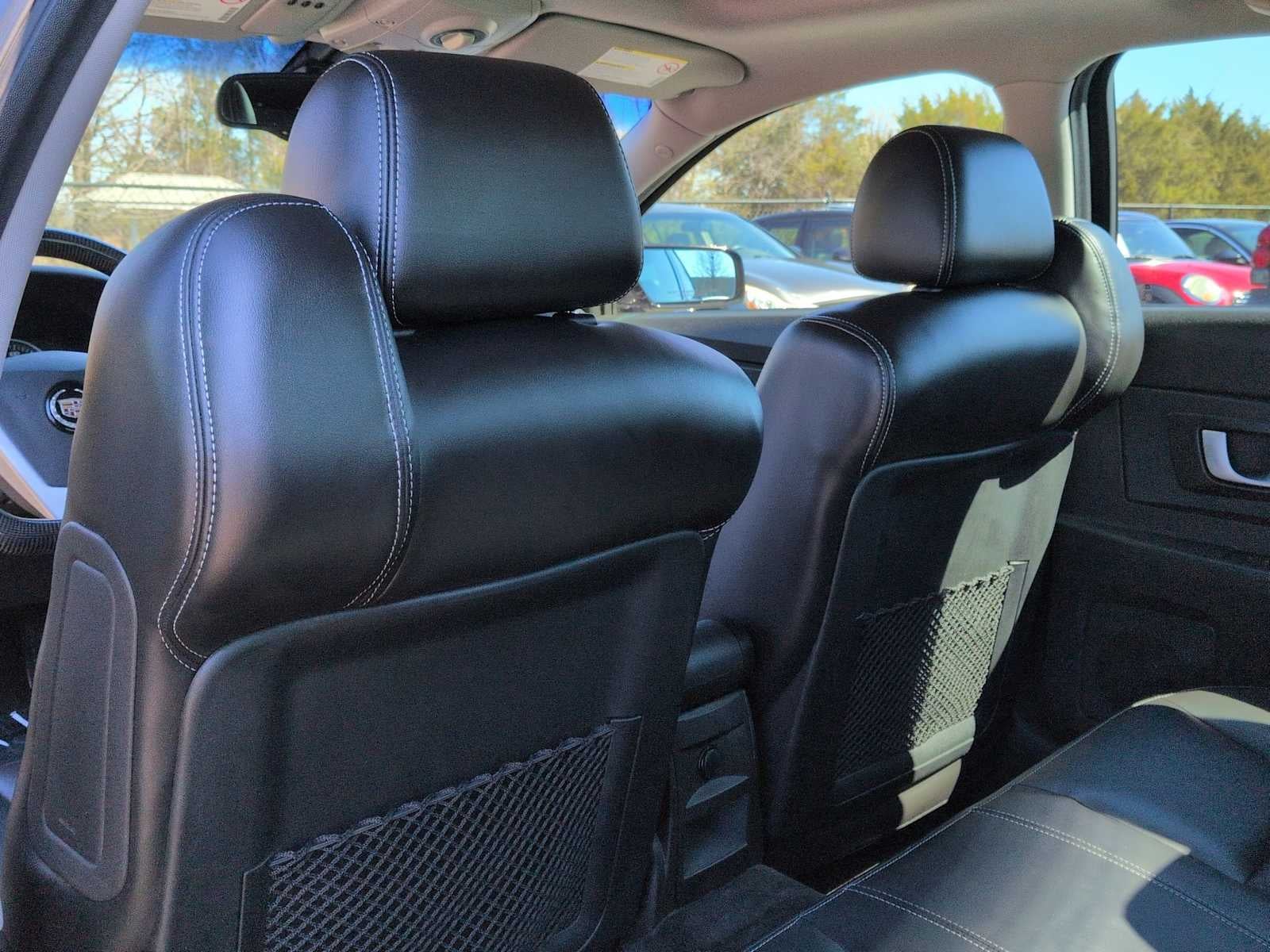 Cadillac Serie V 4 puertas sedán 2004