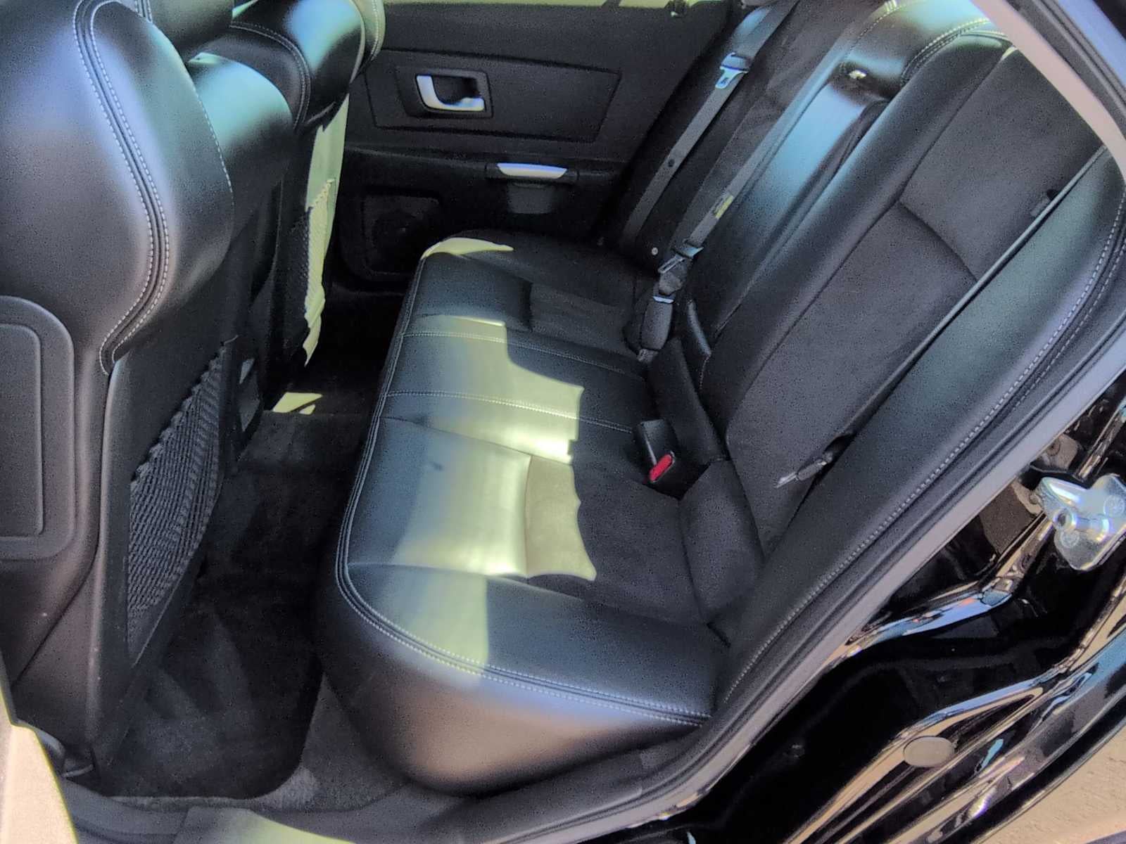 Cadillac Serie V 4 puertas sedán 2004