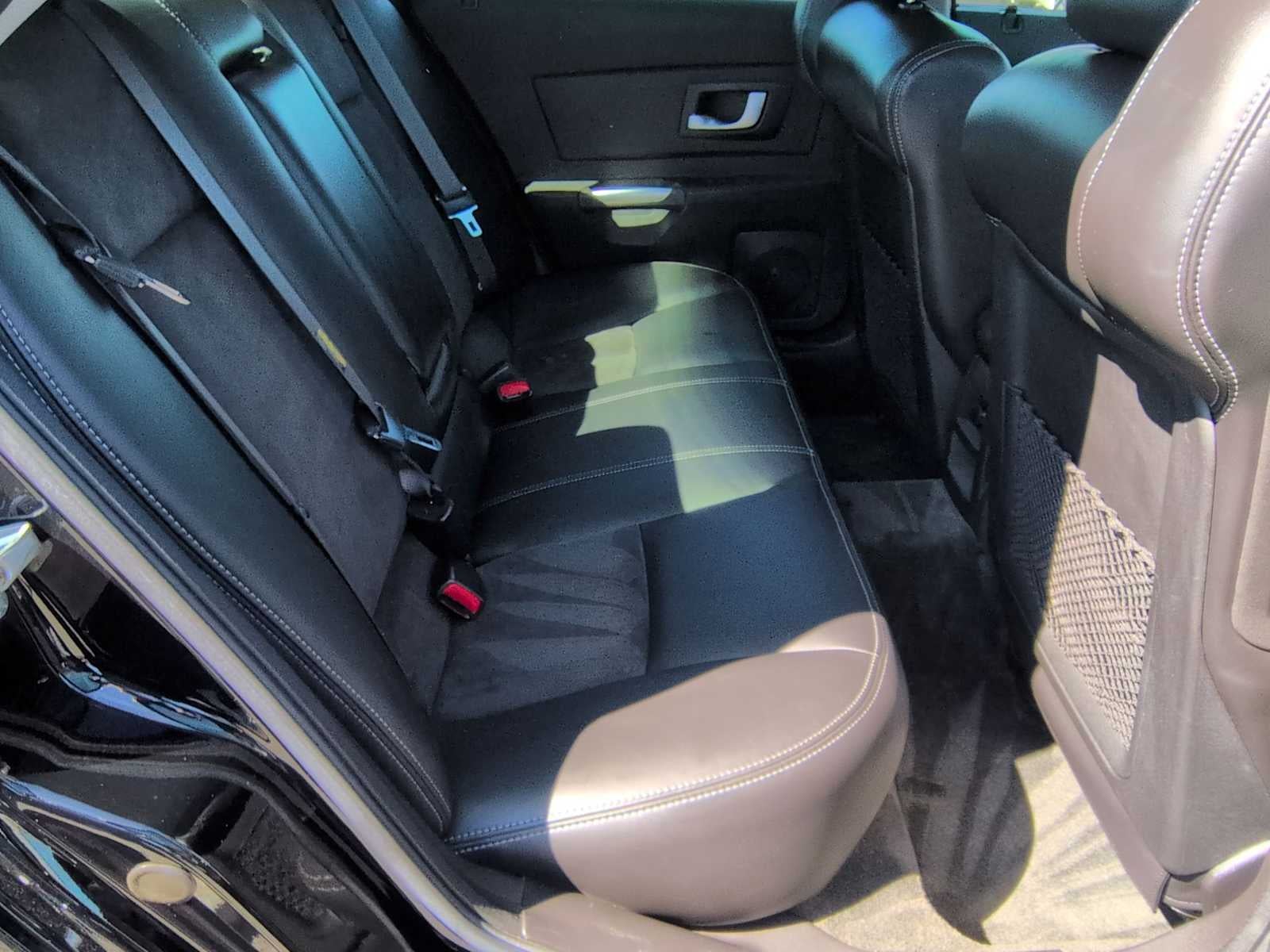 Cadillac Serie V 4 puertas sedán 2004