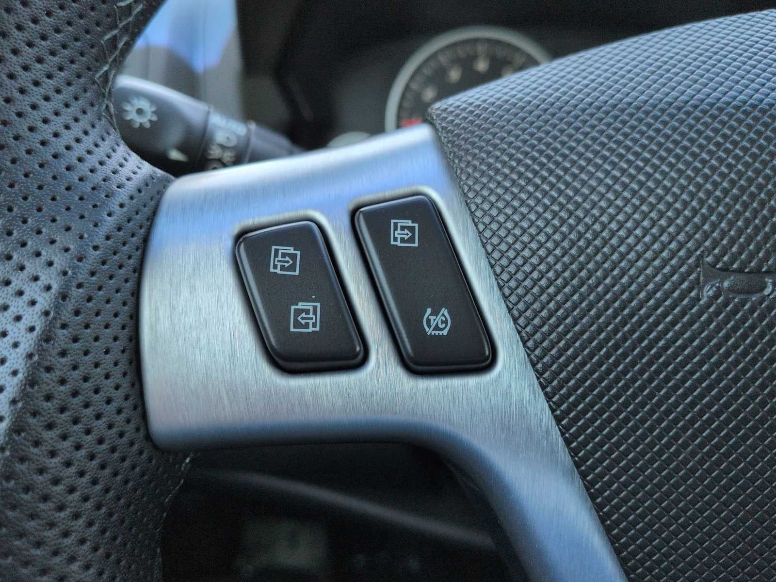 Cadillac Serie V 4 puertas sedán 2004