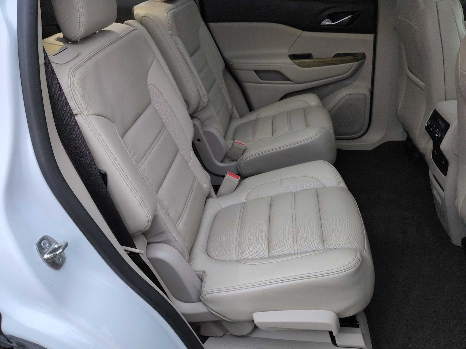 GMC Acadia Denali 2017