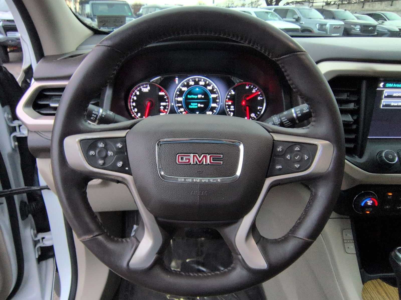 GMC Acadia Denali 2017