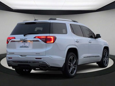 GMC Acadia Denali 2017