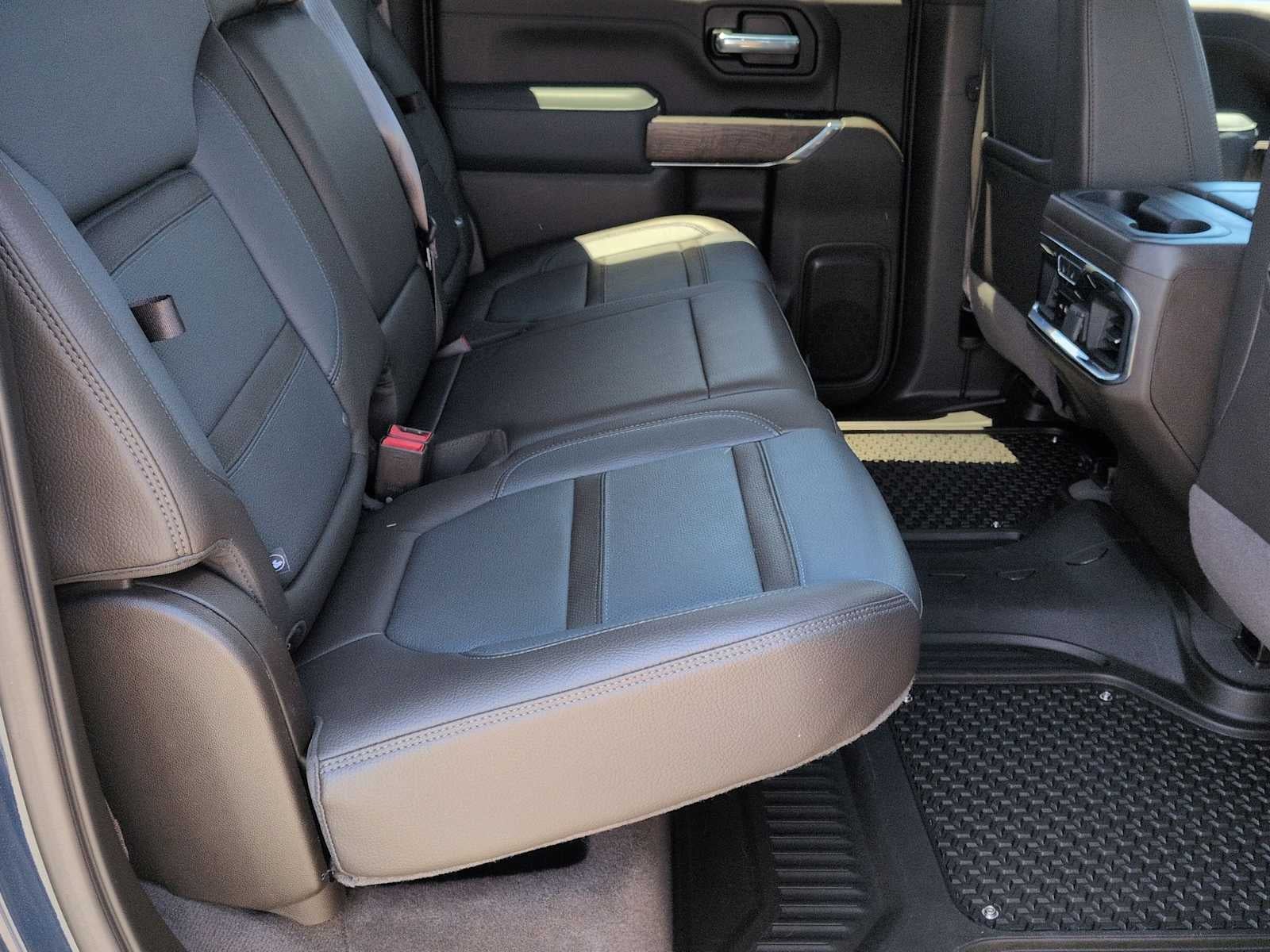GMC Sierra 2500HD Denali 2023
