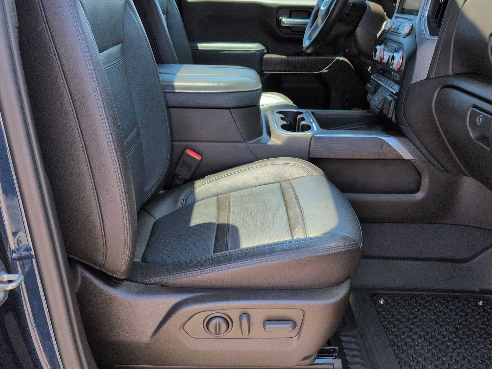 GMC Sierra 2500HD Denali 2023