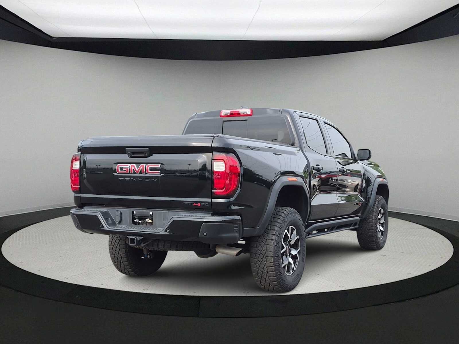 GMC Canyon 4x4 AT4X 2024