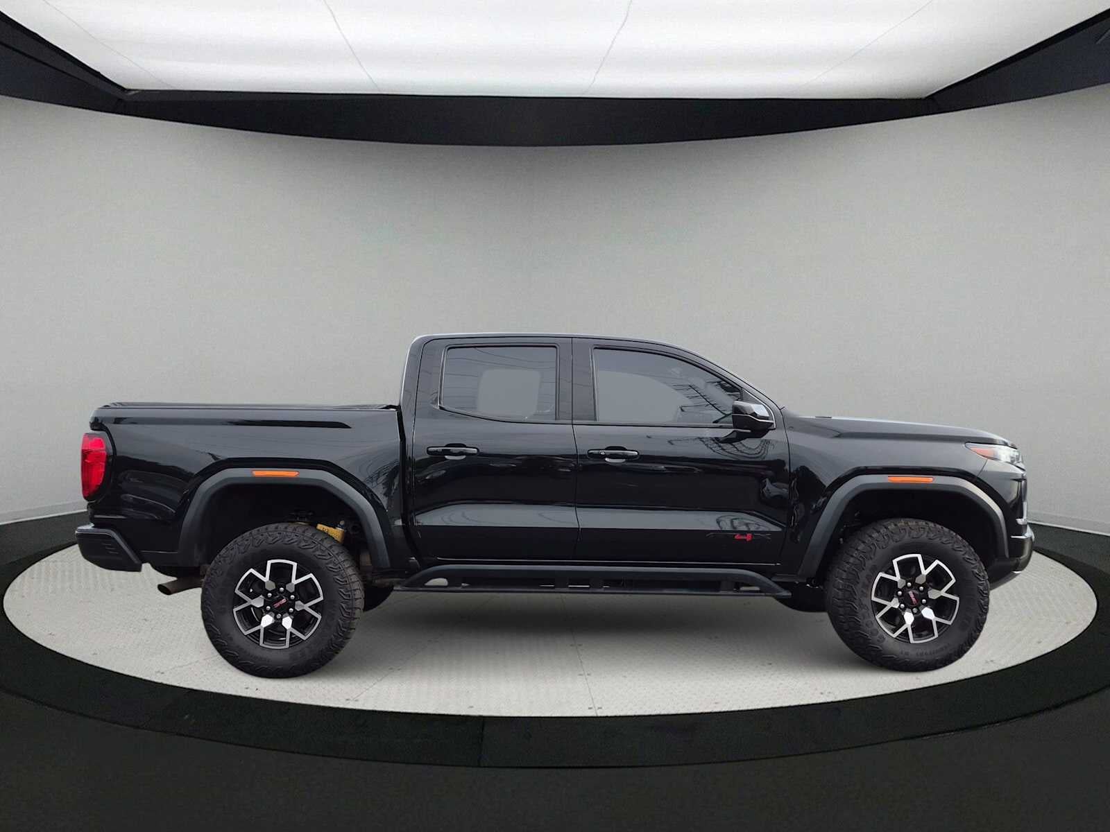 GMC Canyon 4x4 AT4X 2024