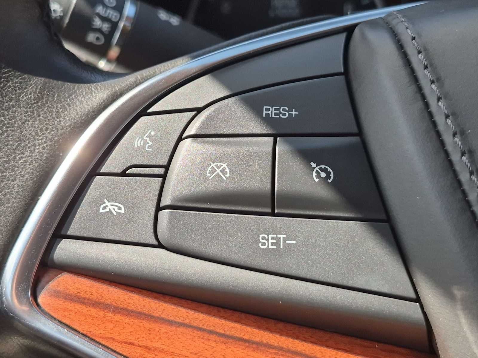 2019 Cadillac XT5 Platinum AWD