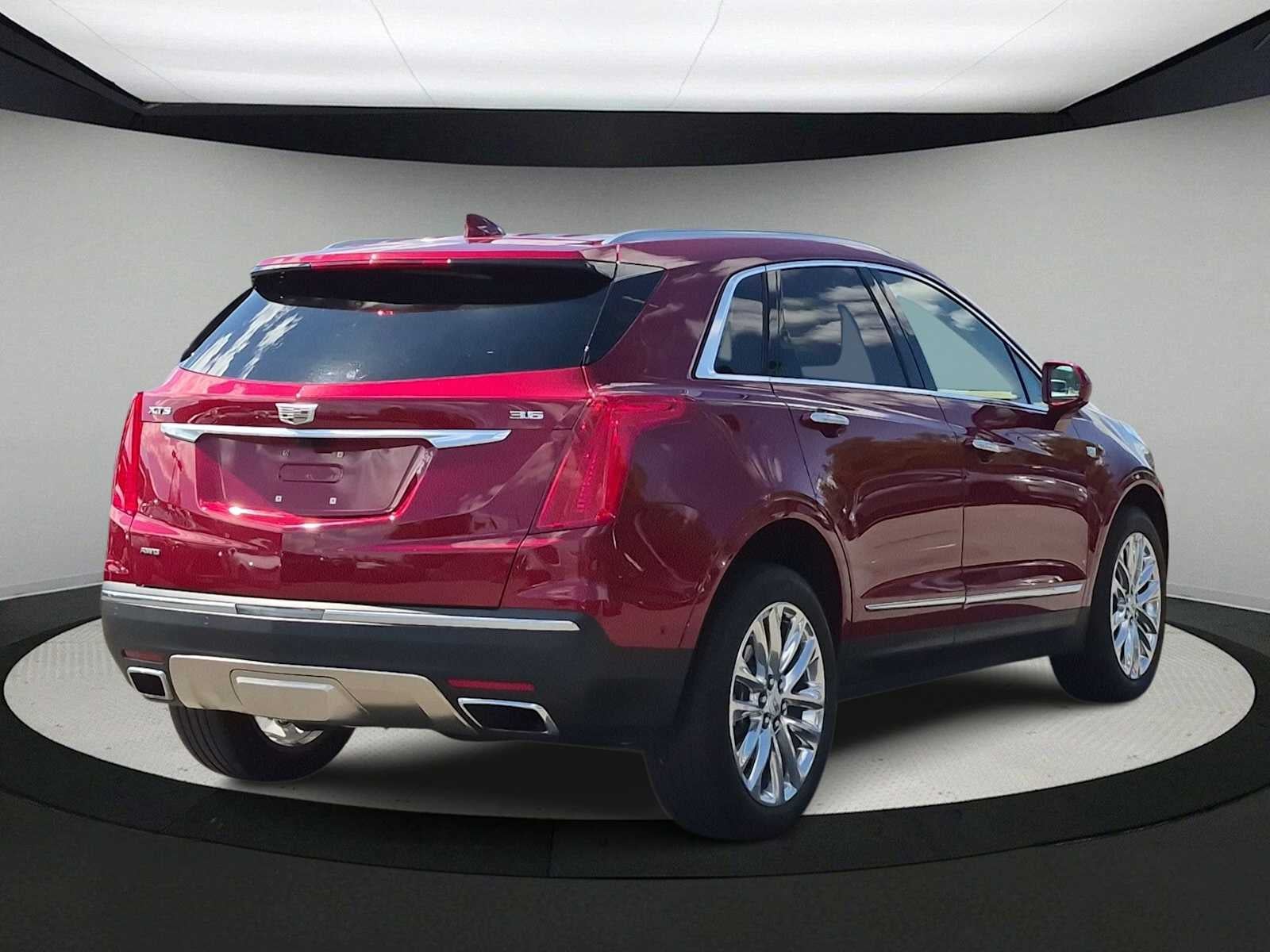2019 Cadillac XT5 Platinum AWD