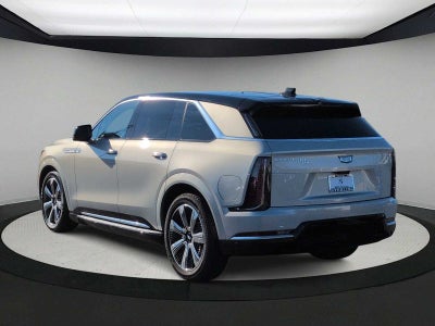 2025 Cadillac ESCALADE IQ Lujo 2