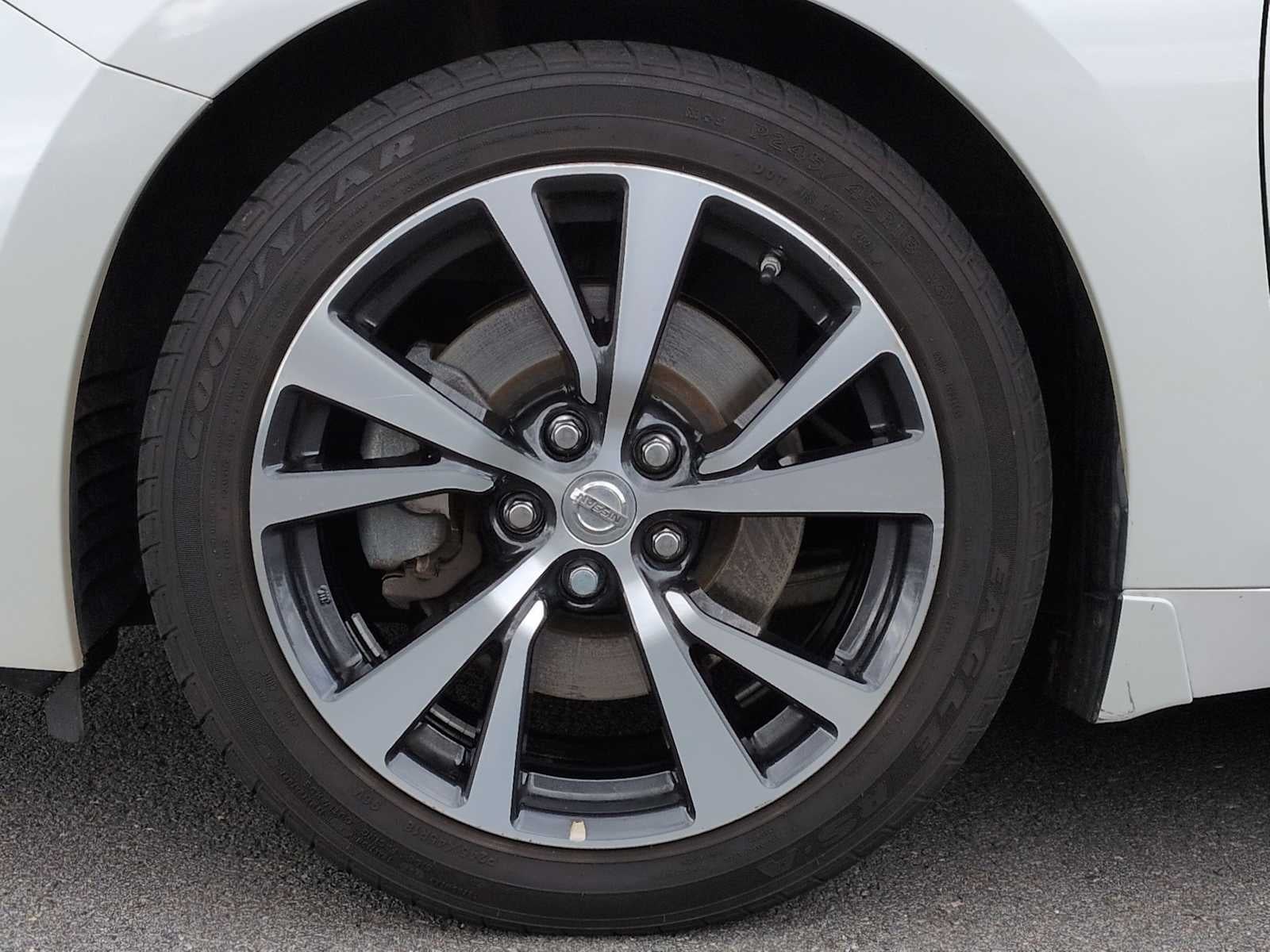 Nissan Maxima SL 2017