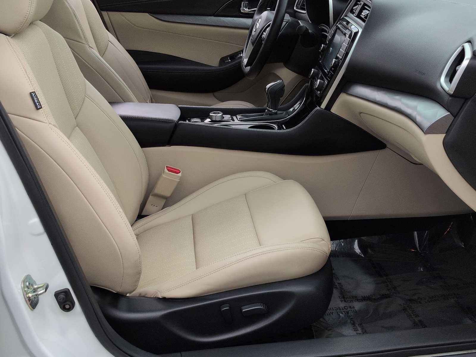 Nissan Maxima SL 2017