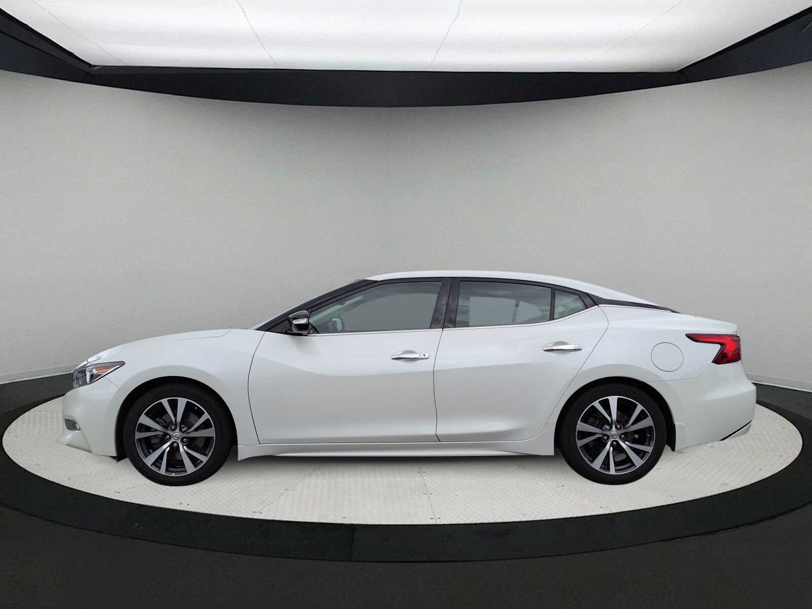Nissan Maxima SL 2017