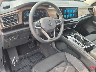 Volkswagen Atlas 2.0T SE con paquete Technology de 2024