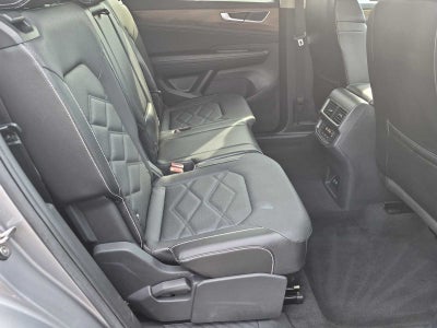 Volkswagen Atlas 2.0T SE con paquete Technology de 2024