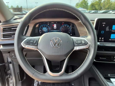 Volkswagen Atlas 2.0T SE con paquete Technology de 2024
