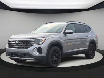 Volkswagen Atlas 2.0T SE con paquete Technology de 2024