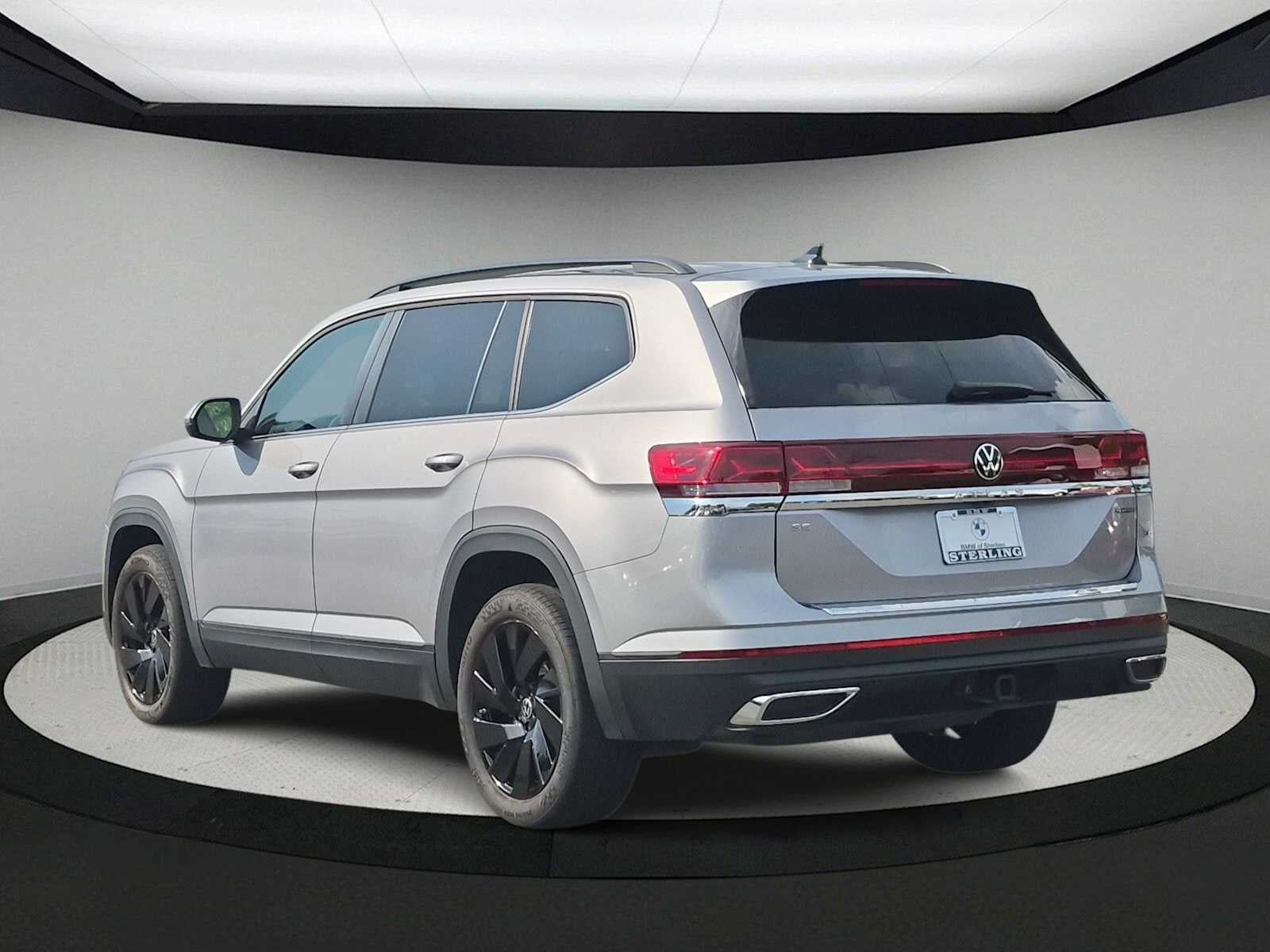 Volkswagen Atlas 2.0T SE con paquete Technology de 2024