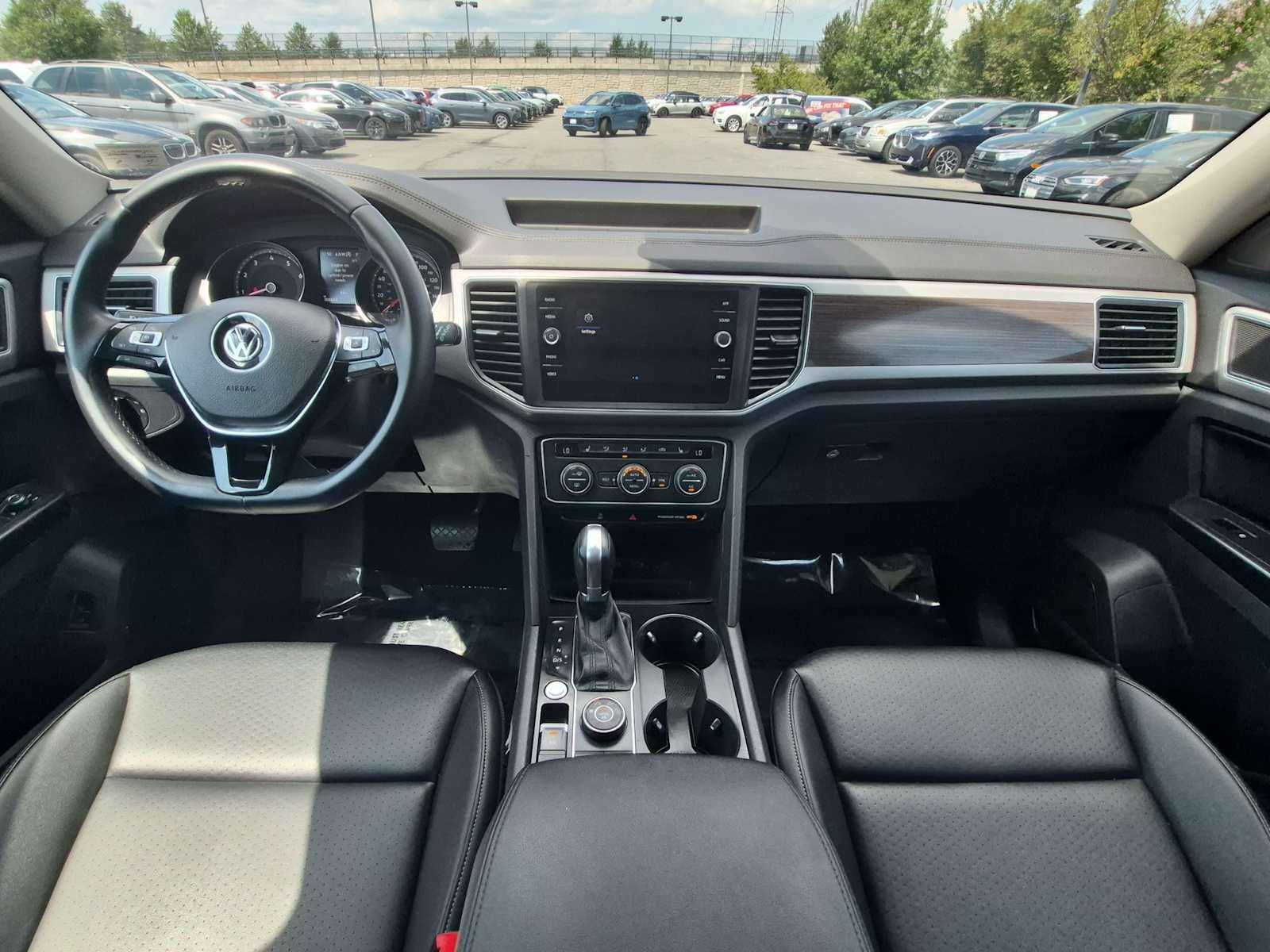 Volkswagen Atlas 3,6 L V6 SE con paquete Technology de 2019