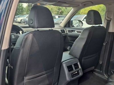 Volkswagen Atlas 3,6 L V6 SE con paquete Technology de 2019