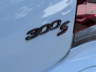 Chrysler 300 300S 2021