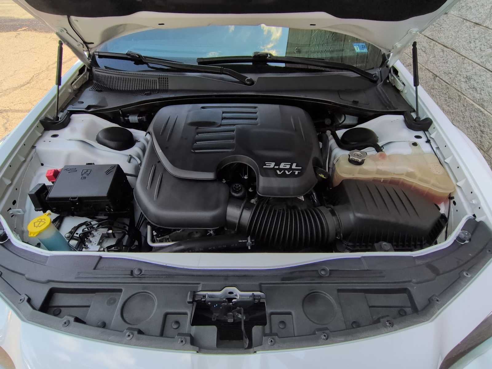 Chrysler 300 300S 2021