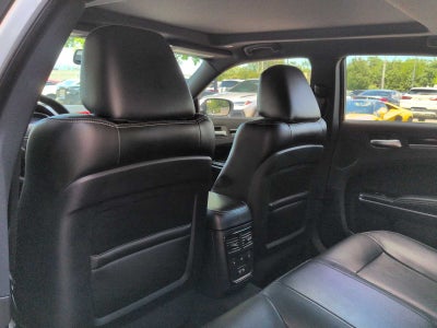 Chrysler 300 300S 2021