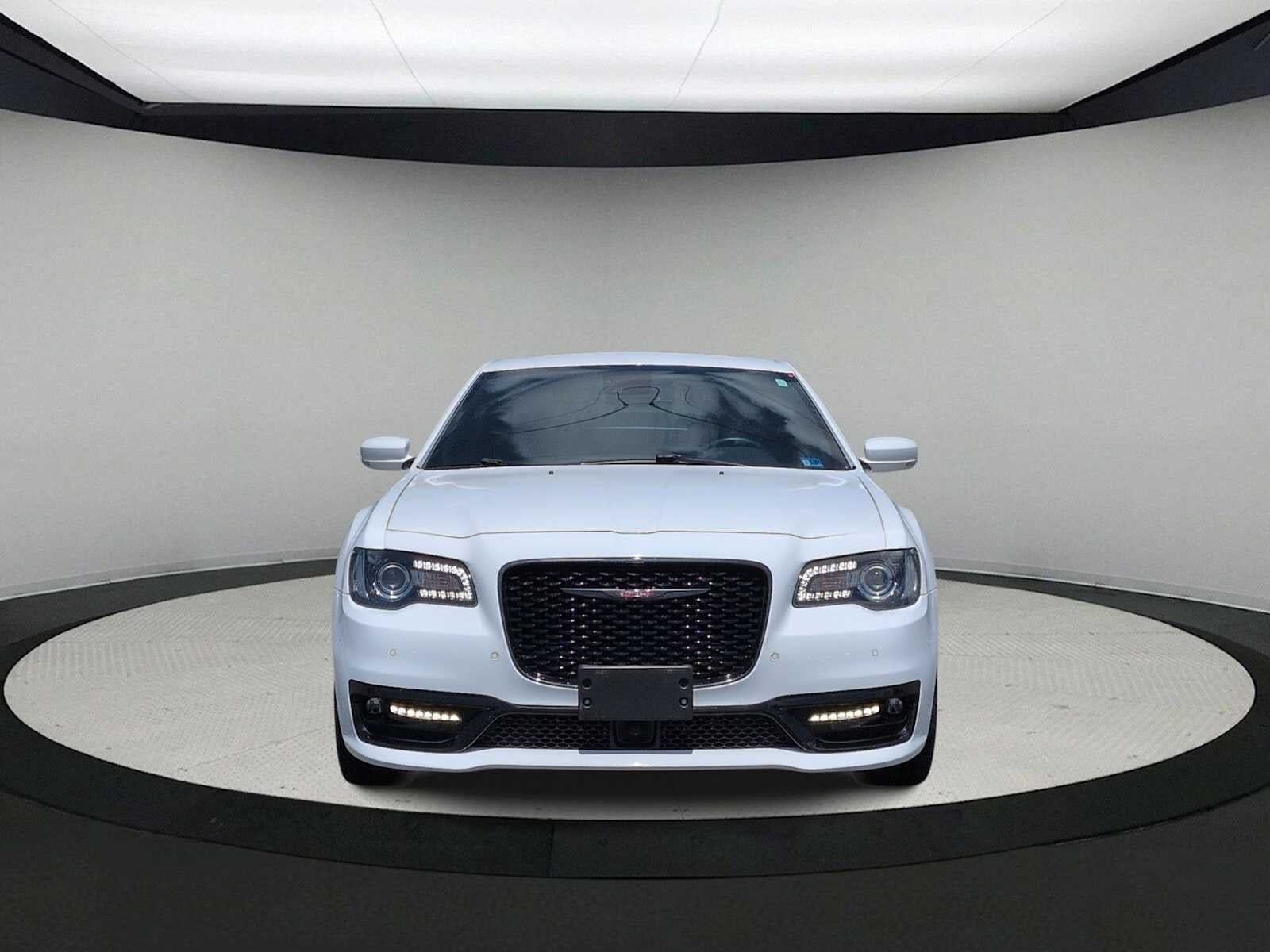 Chrysler 300 300S 2021