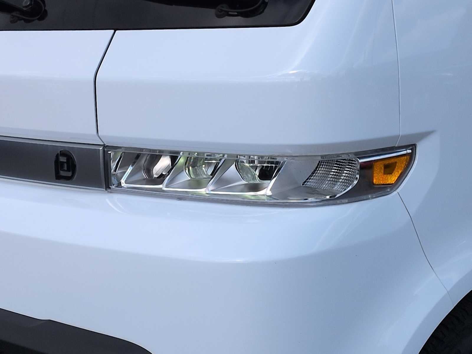 2024 BrightDrop Zevo 400 eAWD 400