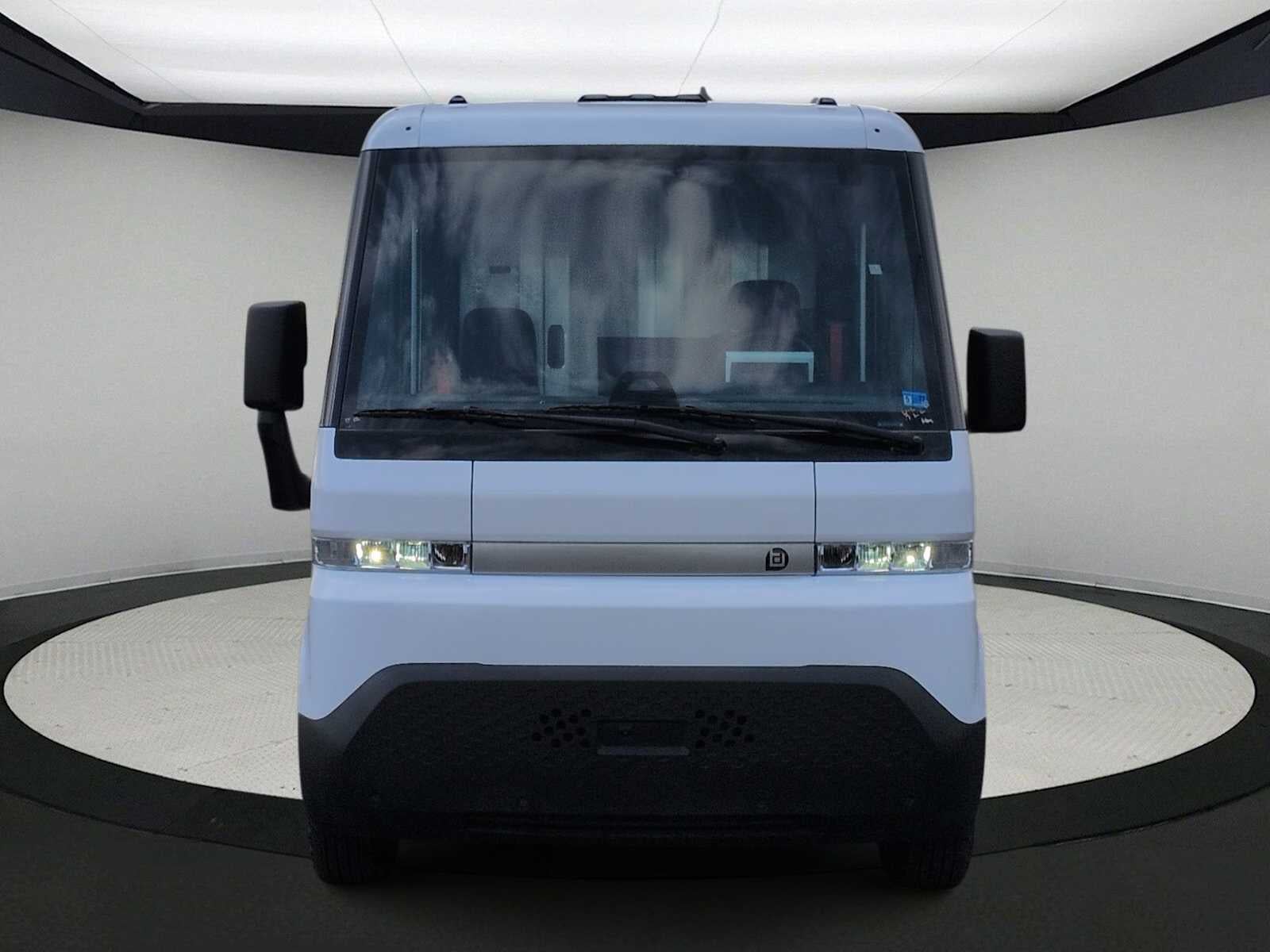 2024 BrightDrop Zevo 400 eAWD 400