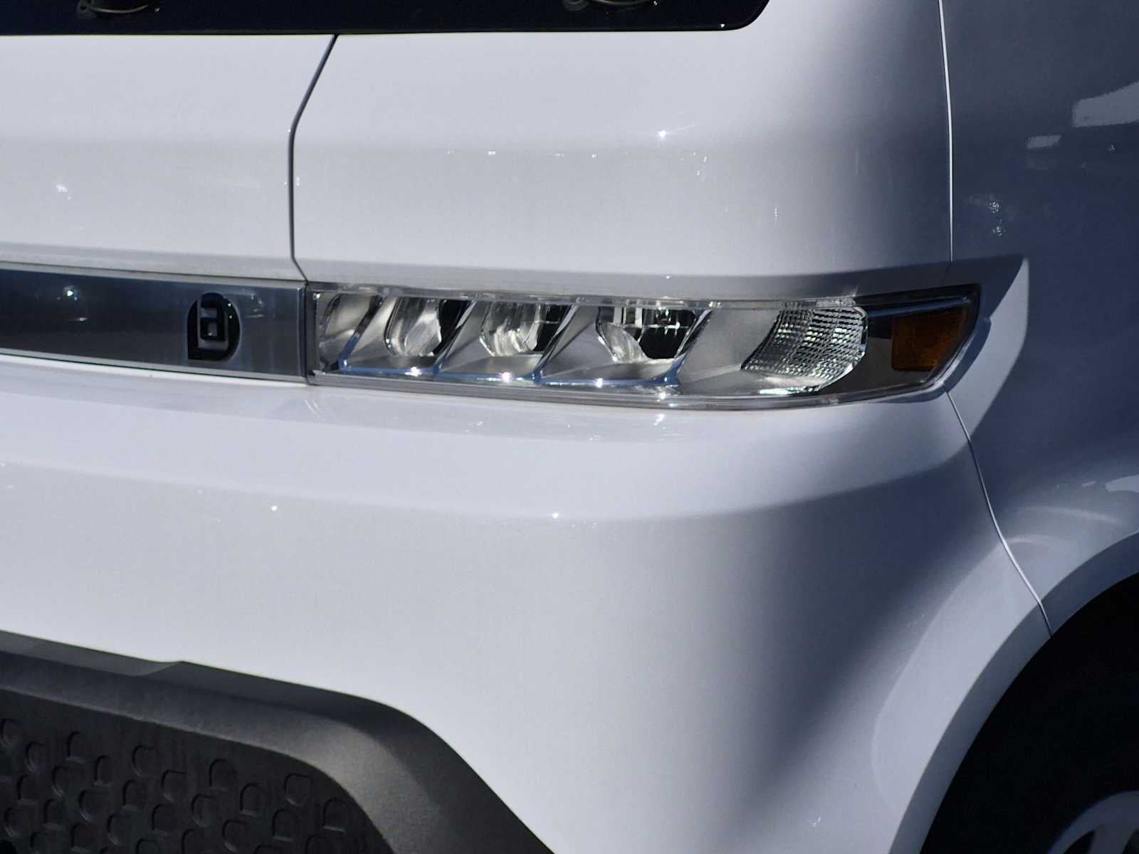 2024 BrightDrop Zevo 400 eAWD 400
