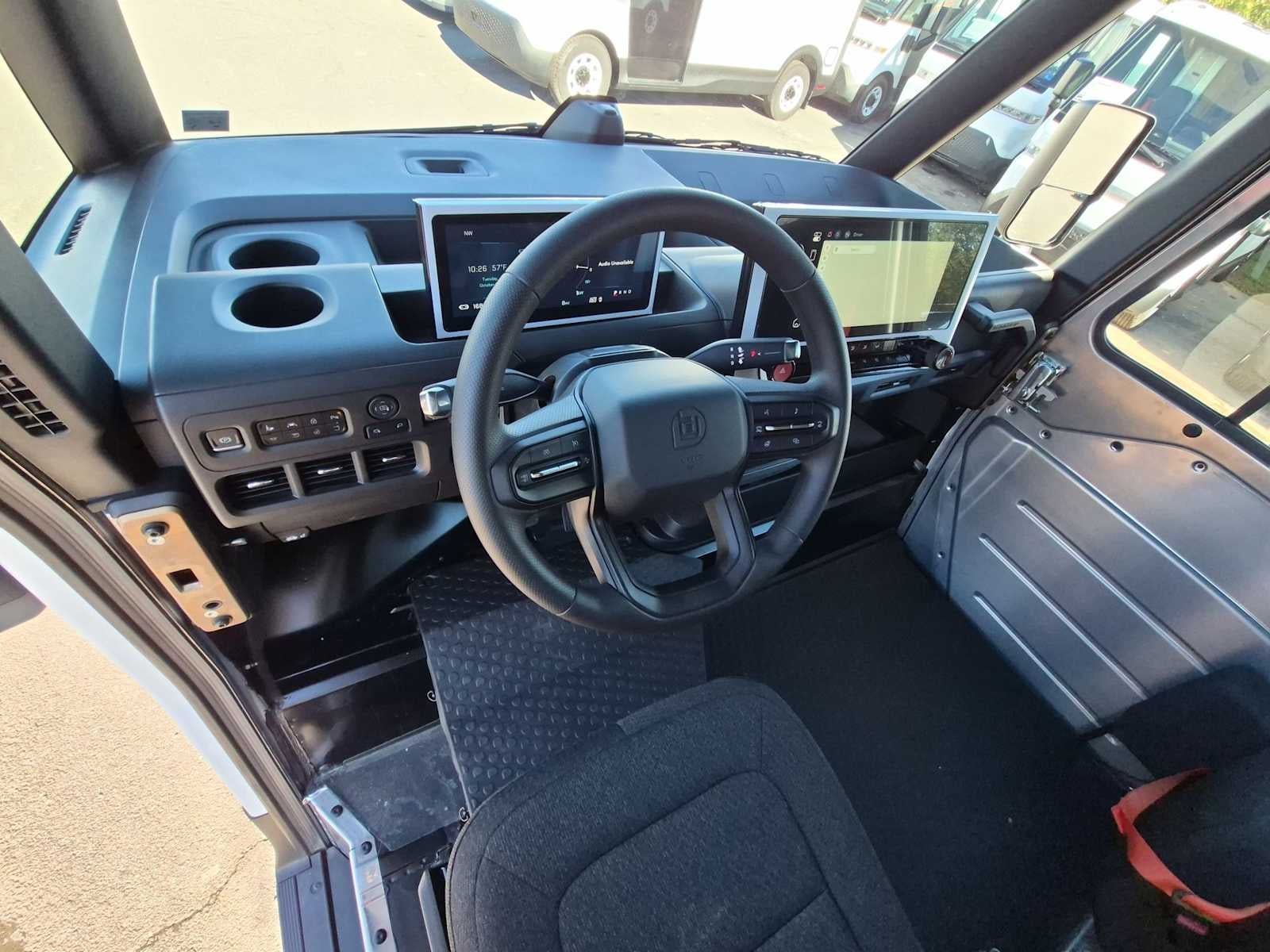 2024 BrightDrop Zevo 400 eAWD 400