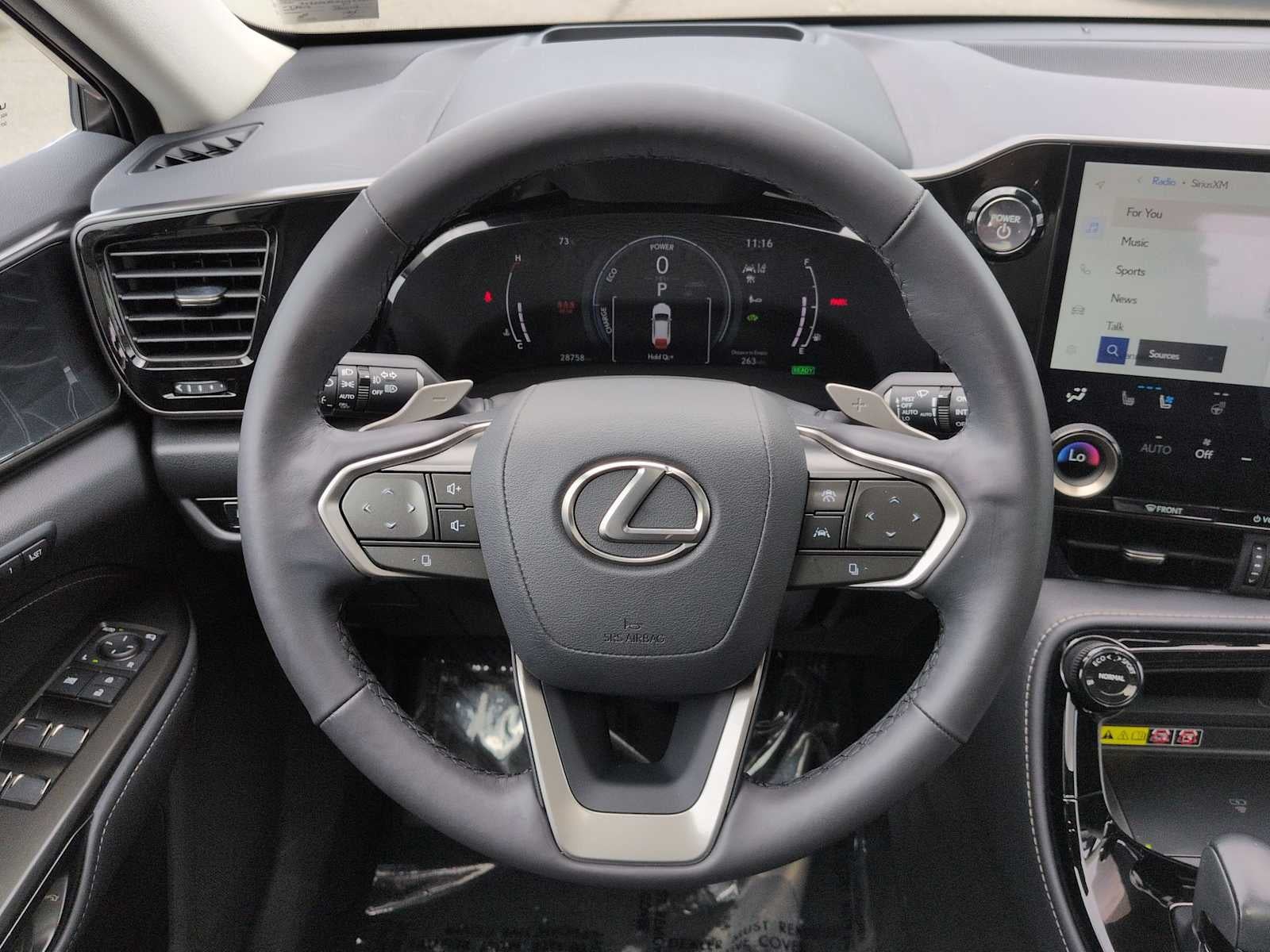 Lexus NX 350h Premium 2024