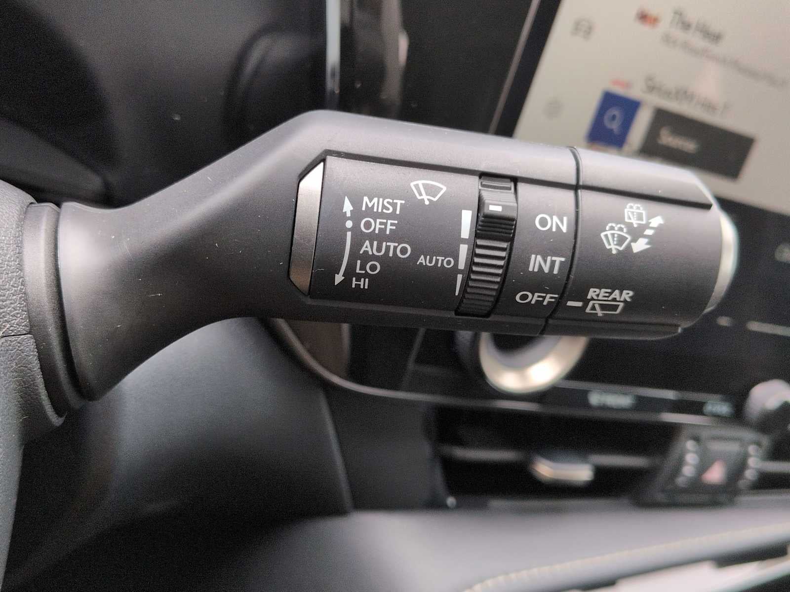 Lexus NX 350h Premium 2024