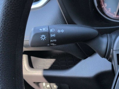 Toyota RAV4 XLE 2025