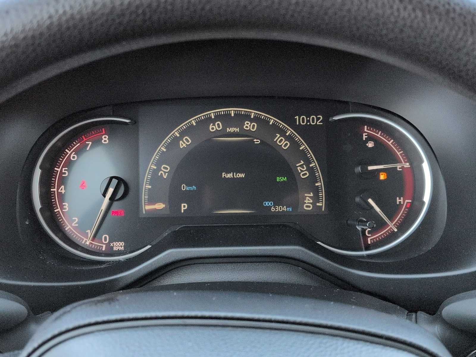 Toyota RAV4 XLE 2025